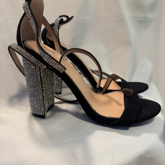 Windsor Shoes - Windsor Black and Silver Strappy Heels